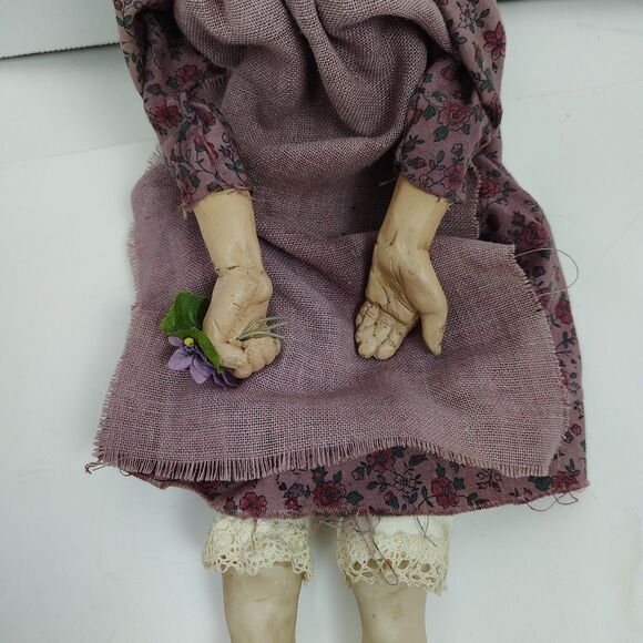 OOAK Dianne Adam Signed Handmade Folk Art Doll – Elder Lady w/ Hat & Flower - Picture 7 of 12